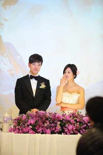 33617698_KFPBTVNEV - d---shin ji hyun_kang min ho---d