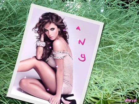 0069413929 - 0 Anahi Glitery 2