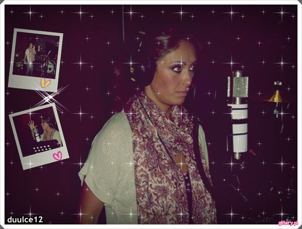 0072890209 - 0 Anahi Glitery 2