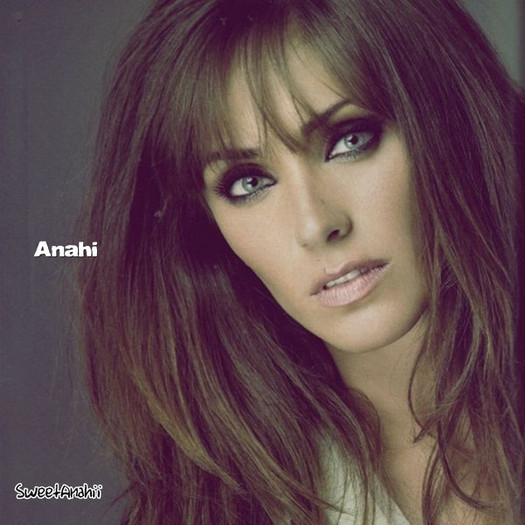 0096876683 - 0 Anahi Glitery 2