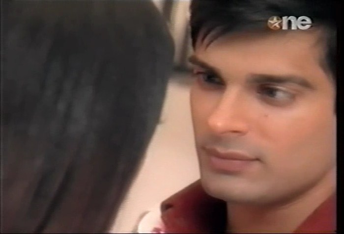 DCcCY - DILL MILL GAYYE AR Locker Scenes Kapz