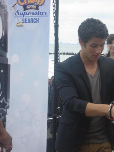 Nick-Jonas-2011-nick-jonas-23246309-600-800 - Chewy