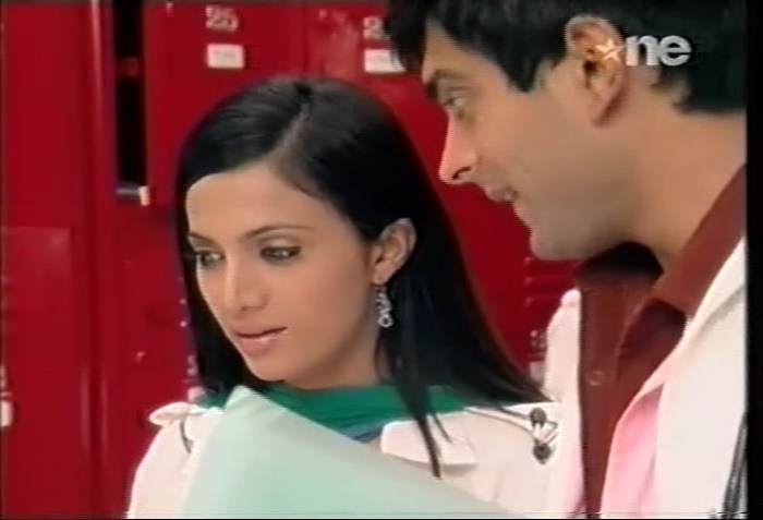 mKmAt - DILL MILL GAYYE AR Locker Scenes Kapz