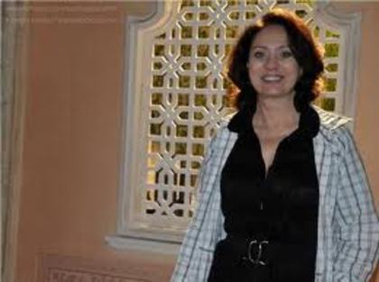images (32) - Eliane Giardini