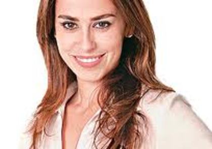 images (92) - Daniela Escobar