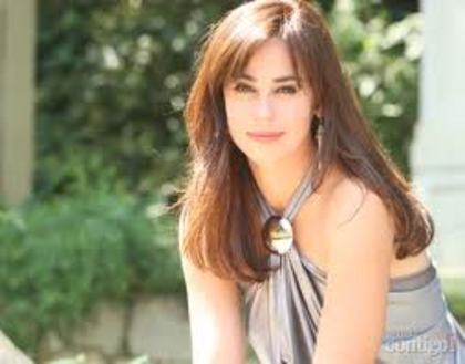 images (99) - Daniela Escobar