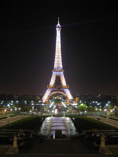 turnu-Eiffel-6 - turnul eiffel
