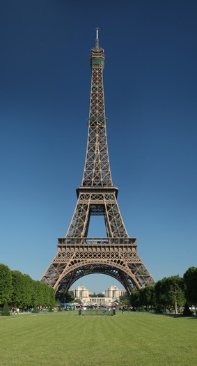 Turnul-Eiffel-Paris3