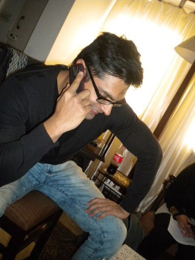 hom24 - Karan Singh Grover at his home January 17 2011