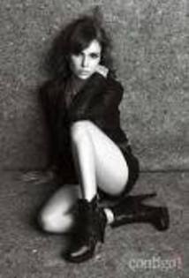 images - Debora Falabella