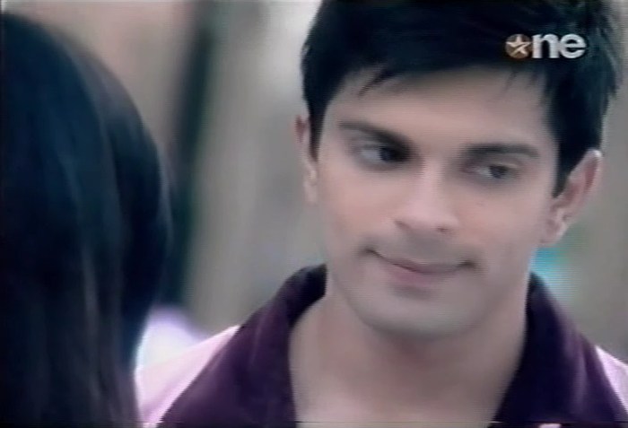 W8MCn - DILL MILL GAYYE AR Cute Capz