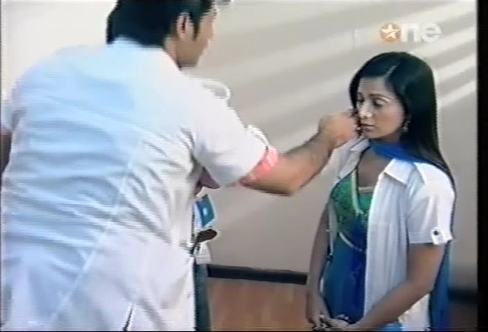 hqW14 - DILL MILL GAYYE AR Fire Escape Scene Kapz