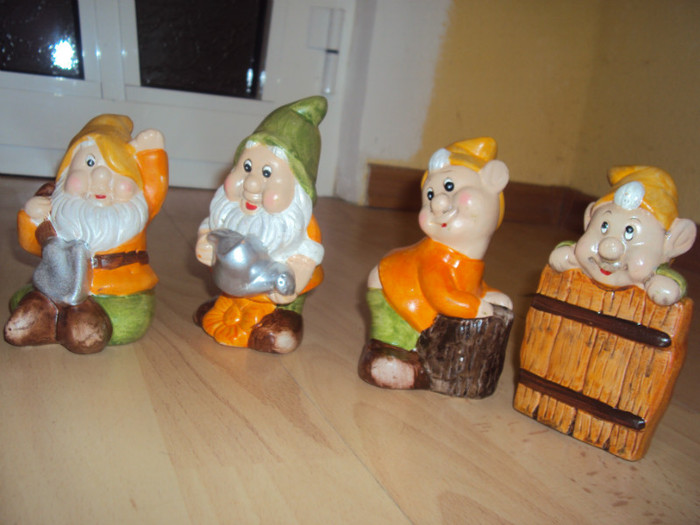 o asteptam pe Alba ca Zapada