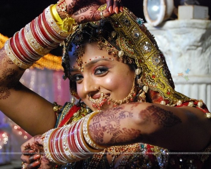 33105-parul-chauhan-looking-ossom-in-bridal-outfit