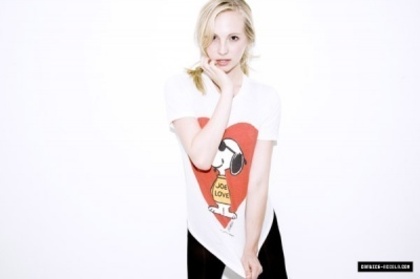 Photoshoot-1-candice-accola-8217747-400-266