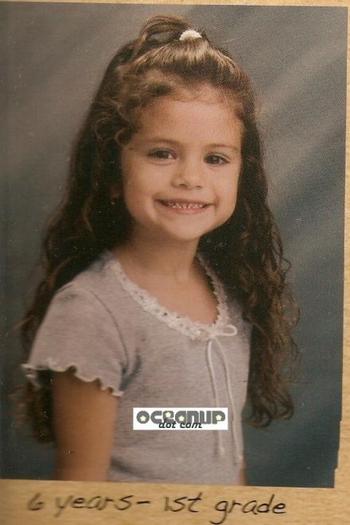 selena-six-years-old-1st-grade_0 - Selena Gomez-Poze din copilarie