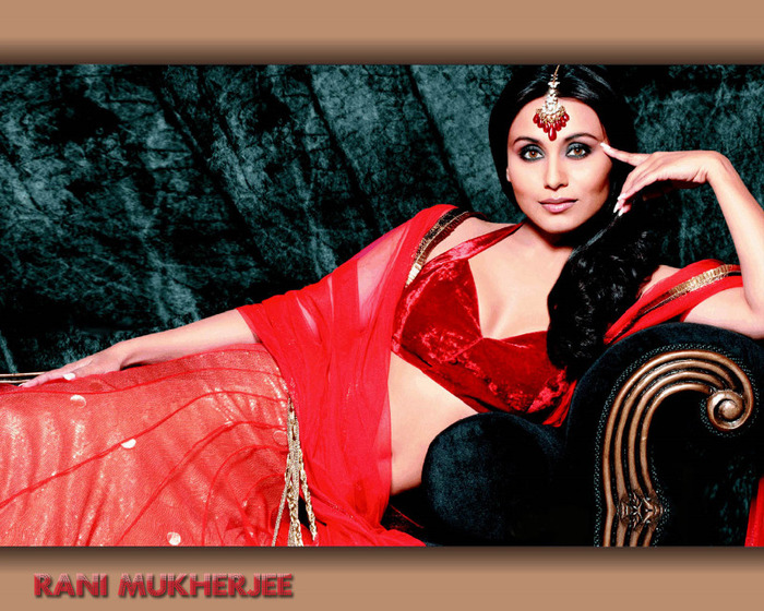 Rani-Mukherjee-Dev-30