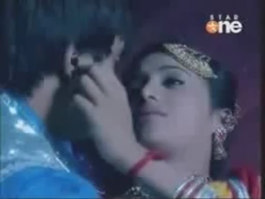 bscap0053 - Dill Mill Gayye Love Scene