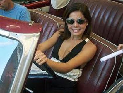 images (5) - Nivea Stelmann