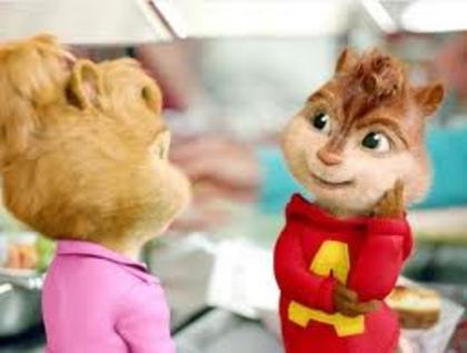 CUPLUL  =O VEVERITA  UN ROCK STAR - AVALIN AND THE CHIPMUNKS