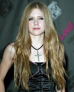 avril_lavigne-hairstyles3