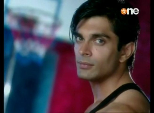 ARMAAN26 - Dill Mill Gayye Capturi21