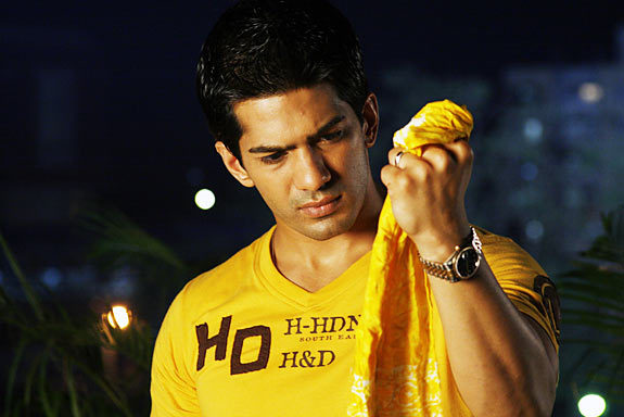 AMIT53 - AMIT TANDON-Dr Abhimanyu Modi