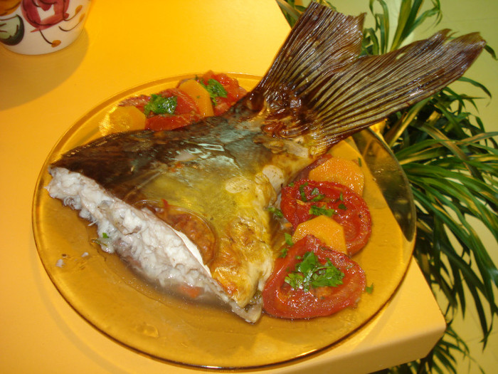 SALONTA - GUSTOSENII
