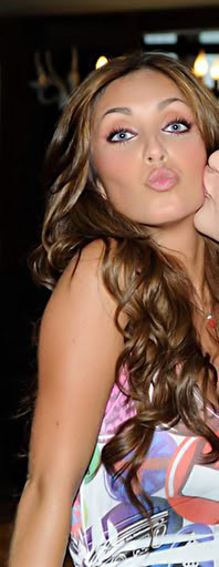 - (97) - 00Anahi una diva