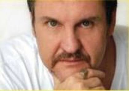 images (28) - Antonio Calloni