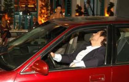 images (6) - Antonio Calloni