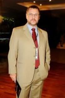 images (23) - Antonio Calloni