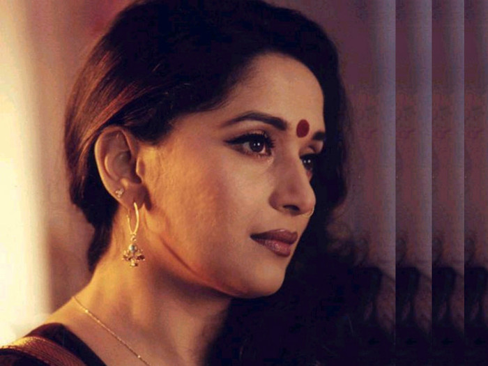 madhuri-03 - Madhuri Dixit