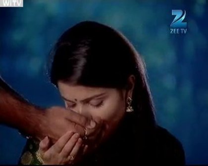 269005_132776973468471_100002085074971_243269_1733565_n - radika choti bahu 2