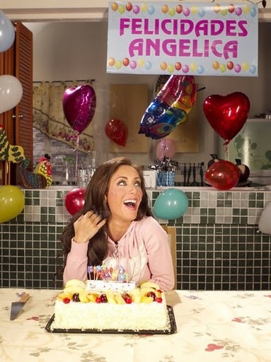 tumblr_lk2hn9rTmJ1qh8n6ko1_500 - 00Anahi en DOS HOGARES