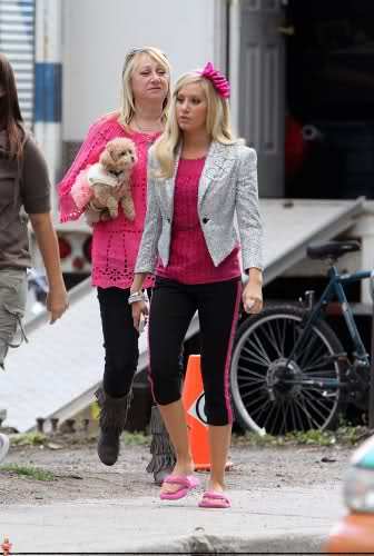 Ashley Tisdale (58) - x - Ashley Tisdale