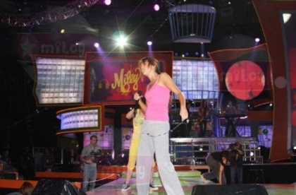 normal_016 - MileyWorld - March 29th 2008 - Kids Choice Awards - Rehearsals