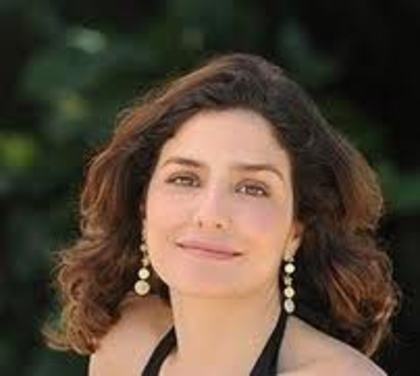 images (42) - Leticia Sabatella