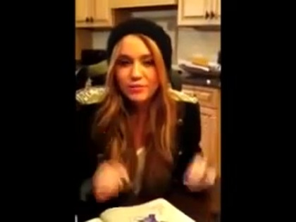 MileyWorld - Merry Christmas !!_) 143