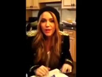 MileyWorld - Merry Christmas !!_) 144