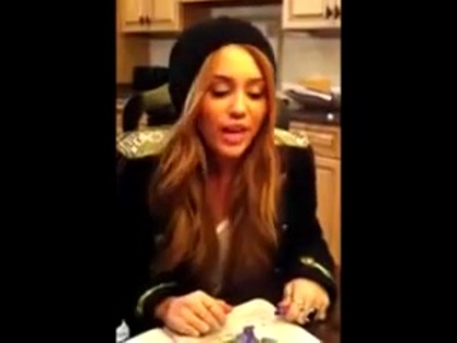 MileyWorld - Merry Christmas !!_) 159