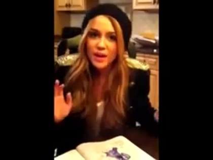 MileyWorld - Merry Christmas !!_) 169