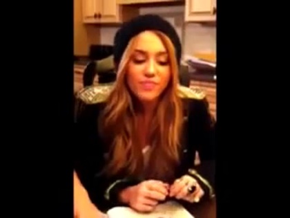 MileyWorld - Merry Christmas !!_) 200