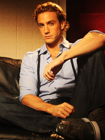 38896620_LINBHMKSJ - Eugenio Siller