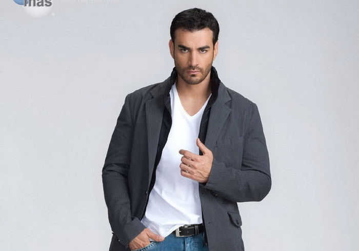 33294067_QJHRAHUKW - David Zepeda