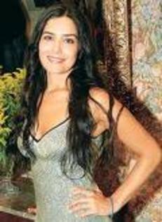 images (5) - Leticia Sabatella