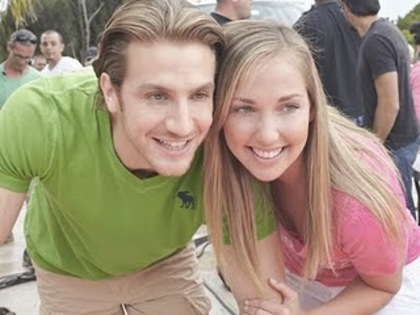 cdn7gset7_130220773623___TC___484x363 - vanessa pose si eugenio siller