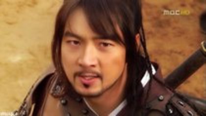 37705923_IPFFJWFOL - Jumong