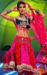 priyanka-chopra-29.nodedisplay
