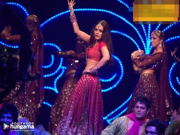 10117_138322018226_681013226_2697244_2213885_n - BOLLYWOOD DANCE